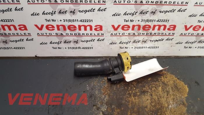 Gebrauchte Öl Ansaugrohr Peugeot 206+ (2L/M) 1.4 HDi Preis € 9,99 Margenregelung angeboten von Venema Autoparts