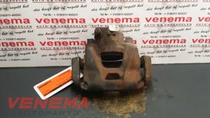 Used Front brake calliper, left Alfa Romeo Giulietta (940) 1.6 JTDm 16V Price € 60,00 Margin scheme offered by Venema Autoparts