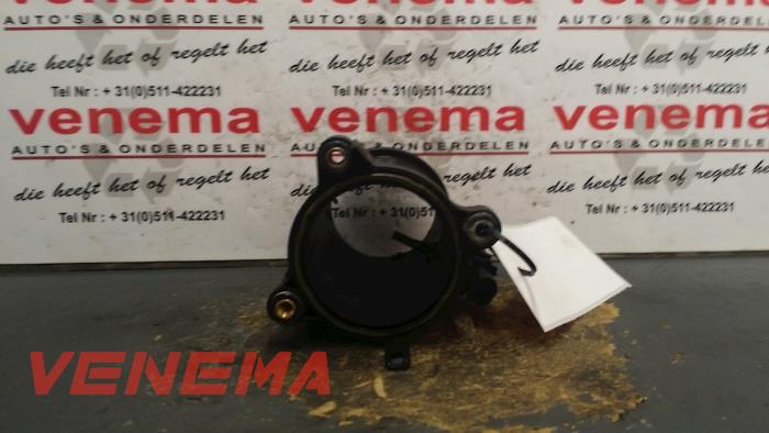 Air mass meter from a BMW 3 serie Touring (F31) 318d 2.0 16V 2015