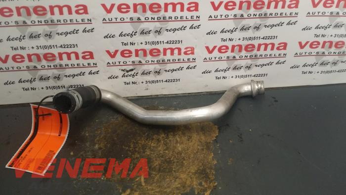 Begagnade Vattenrör Ford Fiesta 6 (JA8) 1.0 EcoBoost 12V 100 Pris € 14,99 Marginaltabell erbjuds av Venema Autoparts