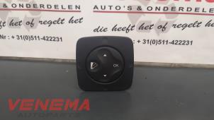 Used On-board computer controller Renault Scénic III (JZ) 1.5 dCi 110 Price € 35,00 Margin scheme offered by Venema Autoparts