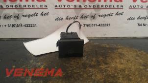 Gebrauchte Heizschalter Heckscheibe Skoda Fabia (6Y2) 1.4i 16V Preis € 8,00 Margenregelung angeboten von Venema Autoparts