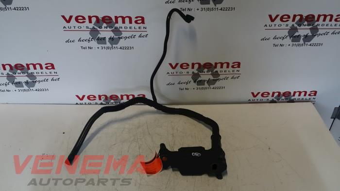 Usagé Divers Mercedes CLA Shooting Brake (117.9) 1.6 CLA-200 16V Prix € 29,99 Règlement à la marge proposé par Venema Autoparts