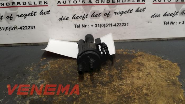 Soupape vide d'un Mercedes-Benz CLA Shooting Brake (117.9) 1.6 CLA-200 16V 2015