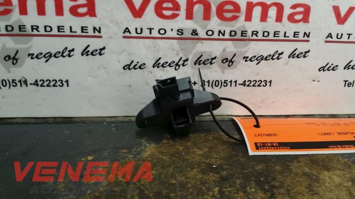 Begagnade Airbagsensor Mercedes ML II (164/4JG) 3.0 ML-280 CDI 4-Matic V6 24V Pris € 19,99 Marginaltabell erbjuds av Venema Autoparts