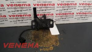 Used Bonnet lock mechanism Opel Insignia Sports Tourer 2.0 CDTI 16V Price € 35,00 Margin scheme offered by Venema Autoparts
