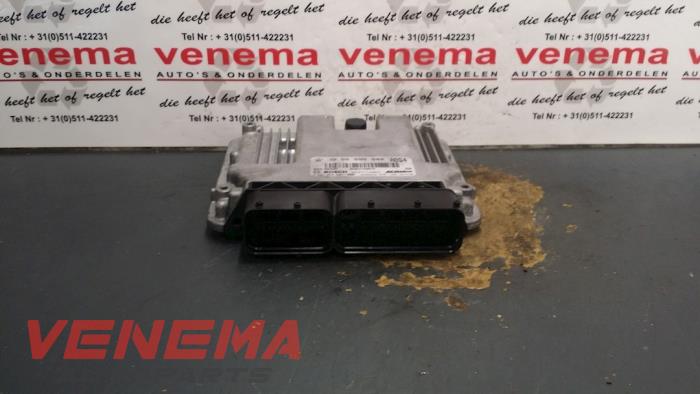 Used Engine management computer Opel Insignia Sports Tourer 2.0 CDTI 16V Price € 225,00 Margin scheme offered by Venema Autoparts