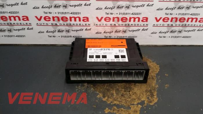 Used Body control computer Opel Insignia Sports Tourer 2.0 CDTI 16V Price € 100,00 Margin scheme offered by Venema Autoparts