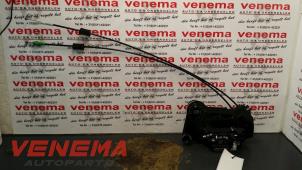 Usagé Serrure portière mécanique 2portes droite Citroen C1 1.2 PureTech 82 12V Prix € 60,00 Règlement à la marge proposé par Venema Autoparts