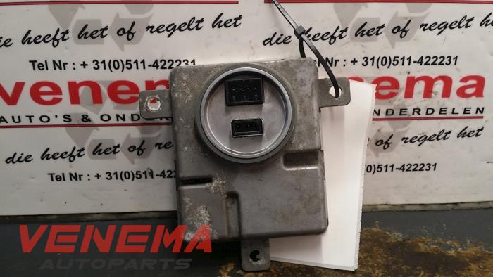 Używane Starter ksenonowy Audi A6 Quattro (C6) 3.0 TDI V6 24V Cena € 100,00 Procedura marży oferowane przez Venema Autoparts
