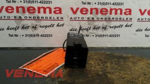 Używane Przekaznik swiec zarowych Volkswagen Golf V (1K1) 2.0 TDI DPF Cena € 9,99 Procedura marży oferowane przez Venema Autoparts