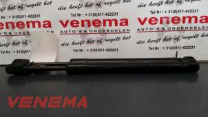 Used Set of gas struts for boot Audi A6 Quattro (C6) 3.0 TDI V6 24V Price € 30,00 Margin scheme offered by Venema Autoparts