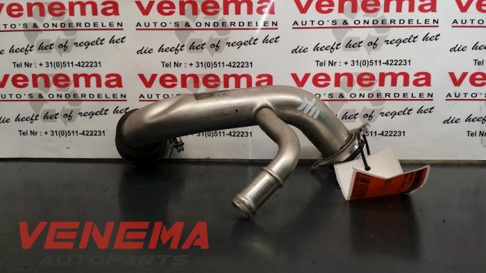 Water pipe from a BMW 3 serie Touring (E91) 318i 16V 2012