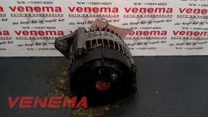 Dynamo van een Fiat Punto II (188) 1.9 JTD 80 ELX 3-Drs. 2001