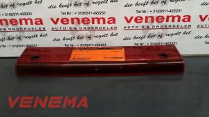 Usagé Feu arrière stop central Ford C-Max (DM2) 1.6 16V Prix € 25,00 Règlement à la marge proposé par Venema Autoparts