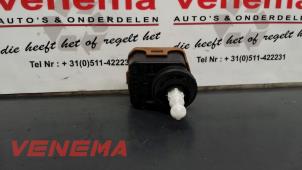 Used Headlight motor Ford C-Max (DM2) 1.6 16V Price € 14,95 Margin scheme offered by Venema Autoparts