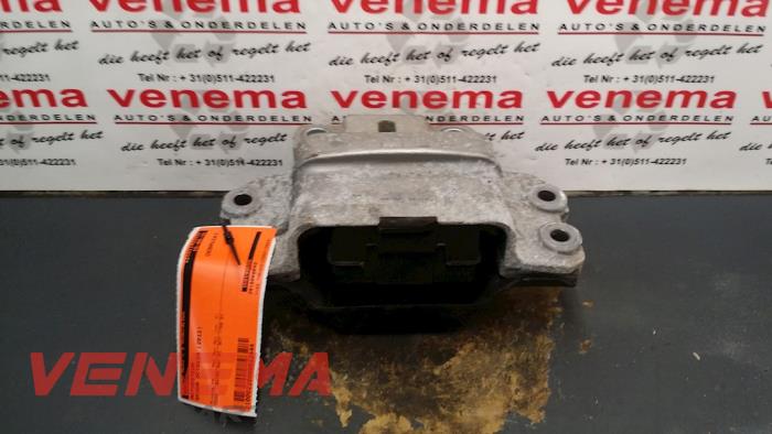 Used Engine mount Skoda Octavia Combi (1Z5) 1.8 TSI 16V Price € 30,00 Margin scheme offered by Venema Autoparts