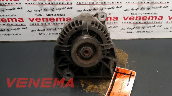Begagnade Dynamo Fiat Punto II (188) 1.2 16V 5-Drs. Pris € 35,00 Marginaltabell erbjuds av Venema Autoparts