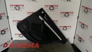 Używane Tapicerka drzwi prawych tylnych wersja 4-drzwiowa Skoda Octavia Combi (1Z5) 1.8 TSI 16V Cena € 75,00 Procedura marży oferowane przez Venema Autoparts