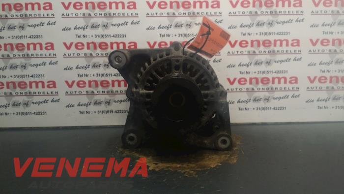 Usagé Dynamo Volvo S40 (VS) 1.8 16V Prix € 49,99 Règlement à la marge proposé par Venema Autoparts