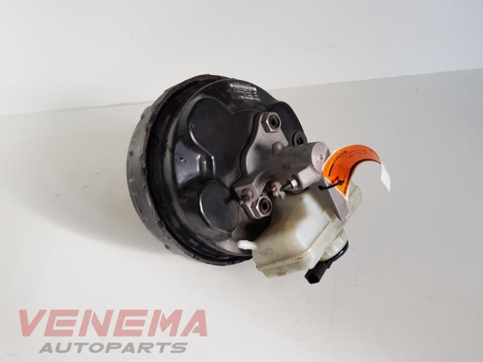 Usagé Assistant de freinage Audi A4 Avant (B8) 2.0 TDI 16V Prix € 79,99 Règlement à la marge proposé par Venema Autoparts