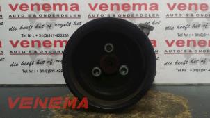 Używane Pompa wspomagania kierownicy Seat Leon (1M1) 1.6 16V Cena € 40,00 Procedura marży oferowane przez Venema Autoparts