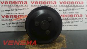 Used Power steering pump Opel Omega B (25/26/27) 2.5 TD Price € 35,00 Margin scheme offered by Venema Autoparts