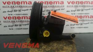 Pompe de direction d'un Opel Omega B Caravan (21/22/23) 2.0i 16V 1999