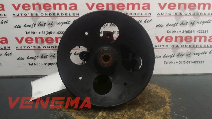 Usagé Pompe de direction Opel Astra F (53/54/58/59) 1.4i GL/GLS Prix € 35,00 Règlement à la marge proposé par Venema Autoparts