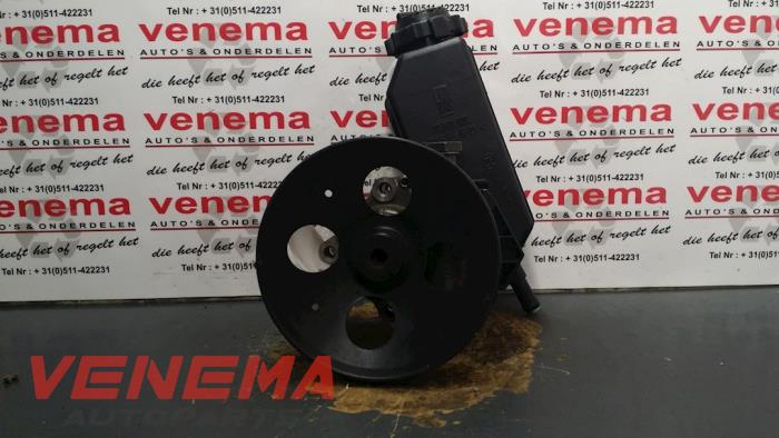 Usagé Pompe de direction Opel Vectra B (36) 1.8 16V Ecotec Prix € 50,00 Règlement à la marge proposé par Venema Autoparts