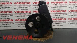 Usados Bomba de dirección asistida Opel Vectra B (36) 1.8 16V Ecotec Precio € 50,00 Norma de margen ofrecido por Venema Autoparts