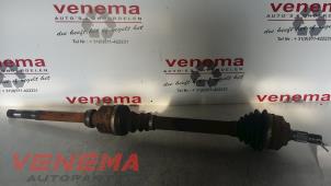 Usagé Cardan droit (transmission) Peugeot 207/207+ (WA/WC/WM) 1.6 16V GT THP Prix € 34,99 Règlement à la marge proposé par Venema Autoparts