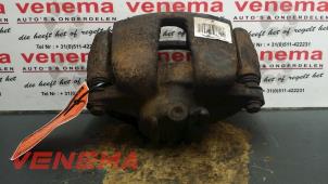 Usagé Etrier de frein (pince) avant droit Peugeot 207/207+ (WA/WC/WM) 1.6 16V GT THP Prix € 60,00 Règlement à la marge proposé par Venema Autoparts