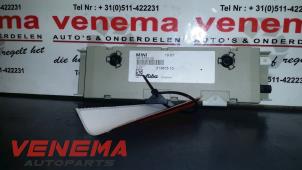 Used Antenna Amplifier Mini Mini (R56) 1.6 16V Cooper Price € 14,99 Margin scheme offered by Venema Autoparts