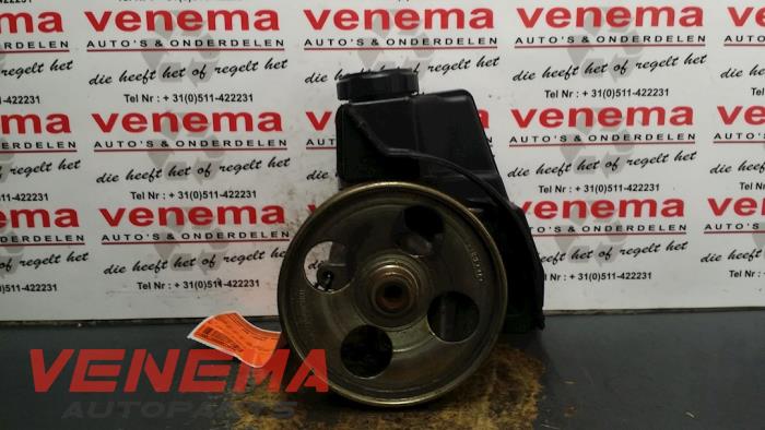 Usagé Pompe de direction Peugeot 206 (2A/C/H/J/S) 1.4 HDi Prix € 75,00 Règlement à la marge proposé par Venema Autoparts