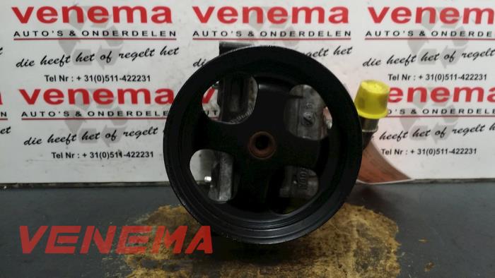 Usagé Pompe de direction Ford Transit Connect 1.8 TDdi LWB Euro 3 Prix € 34,99 Règlement à la marge proposé par Venema Autoparts