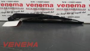 Used Rear wiper arm Ford Focus C-Max 1.6 TDCi 16V Euro III Kat. Price € 15,00 Margin scheme offered by Venema Autoparts
