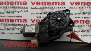 Używane Silnik szyby drzwiowej Mini Mini (R56) 1.6 16V Cooper Cena € 50,00 Procedura marży oferowane przez Venema Autoparts