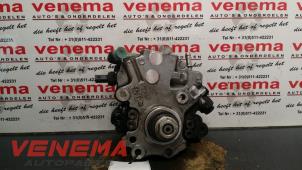 Used Mechanical fuel pump Mercedes Sprinter 3,5t (906.73) 316 CDI 16V Price € 200,00 Margin scheme offered by Venema Autoparts