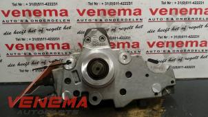 Used Mechanical fuel pump Mercedes Sprinter 3,5t (906.63) 209 CDI 16V Price € 350,00 Margin scheme offered by Venema Autoparts