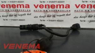 Usados Sensor de golpeteo BMW 3 serie (E90) 320i 16V Precio € 24,99 Norma de margen ofrecido por Venema Autoparts