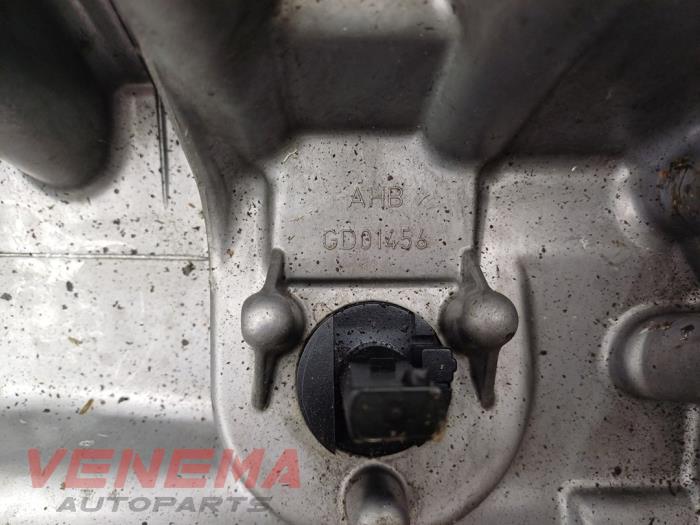 Ölwanne van een Volkswagen Passat Variant (3C5) 2.0 TDI 16V 170 2010