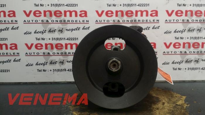 Usagé Pompe direction assistée Nissan Vanette (C23) 2.3 D E/Cargo Prix € 50,00 Règlement à la marge proposé par Venema Autoparts