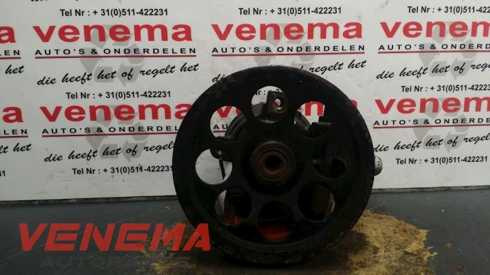 Usagé Pompe direction assistée Saab 9-3 I (YS3D) 2.0t 16V Ecopower Prix € 55,00 Règlement à la marge proposé par Venema Autoparts