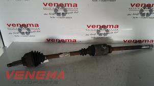 Used Front drive shaft, right Renault Trafic New (FL) 1.9 dCi 82 16V Price € 34,99 Margin scheme offered by Venema Autoparts