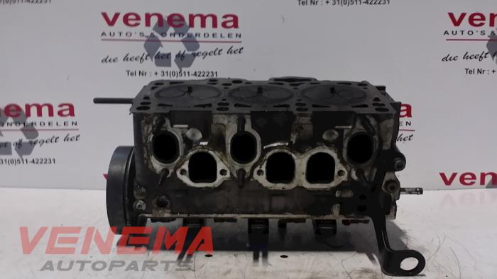Begagnade Topplock Seat Ibiza III (6L1) 1.4 TDI 70 Pris € 211,75 Inklusive moms erbjuds av Venema Autoparts