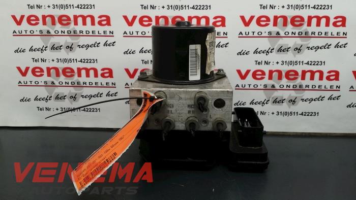 Used ABS pump Opel Insignia Sports Tourer 2.0 CDTI 16V 130 ecoFLEX Price € 98,99 Margin scheme offered by Venema Autoparts