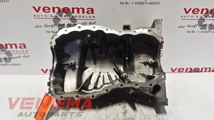 Gebrauchte Ölwanne Renault Trafic New (FL) 1.9 dCi 82 16V Preis € 50,00 Margenregelung angeboten von Venema Autoparts