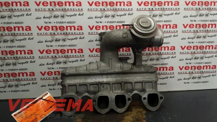 Begagnade Insugsrör Volkswagen Golf III Cabrio Restyling (1E7) 1.9 TDI Pris € 75,00 Marginaltabell erbjuds av Venema Autoparts