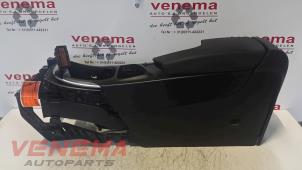 Used Armrest Opel Insignia Sports Tourer 2.0 CDTI 16V 130 ecoFLEX Price € 115,00 Margin scheme offered by Venema Autoparts